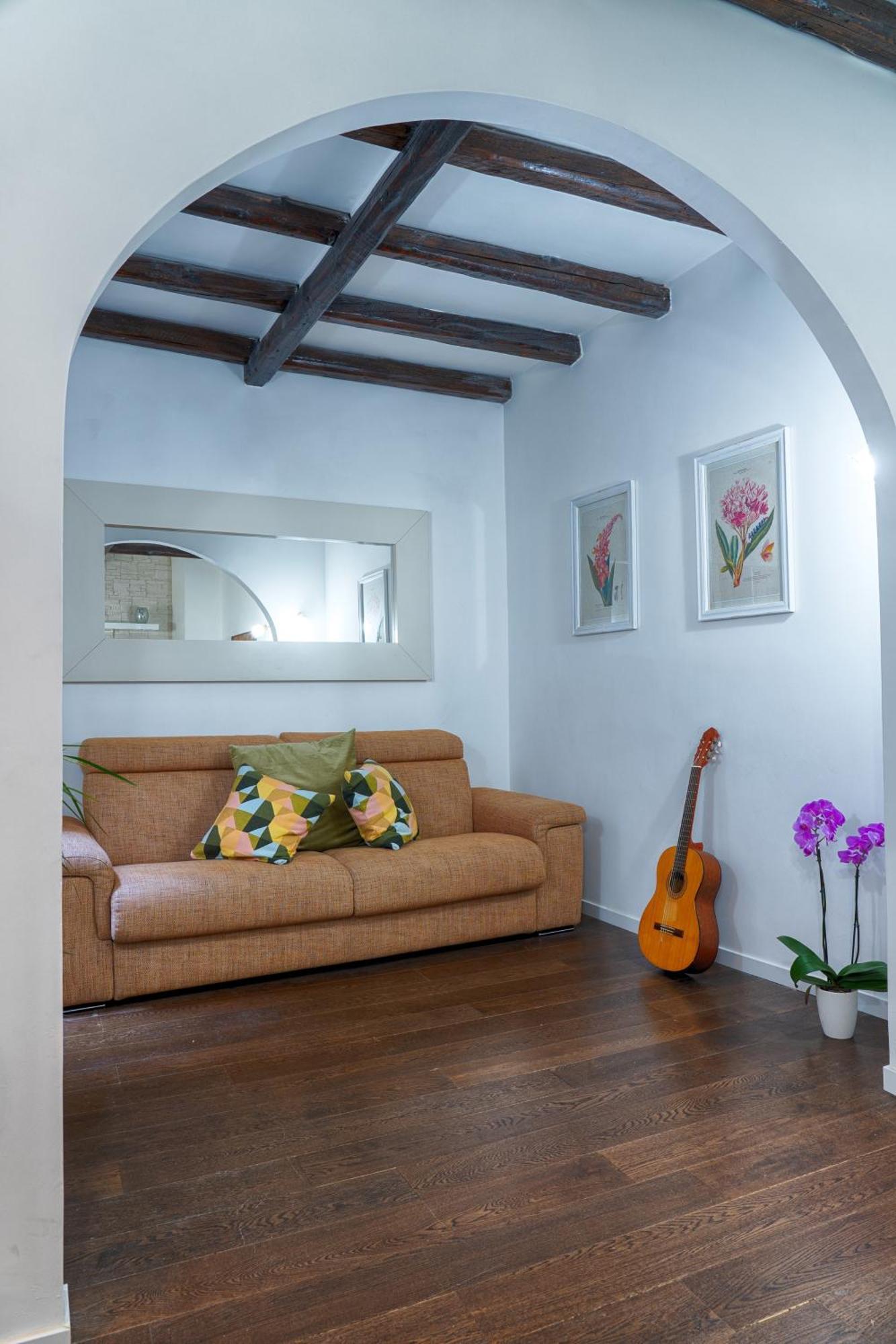 Accogliente Intero Appartamento โรม ภายนอก รูปภาพ