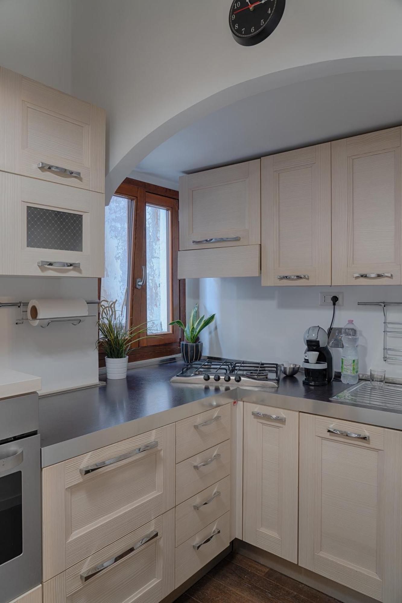 Accogliente Intero Appartamento โรม ภายนอก รูปภาพ